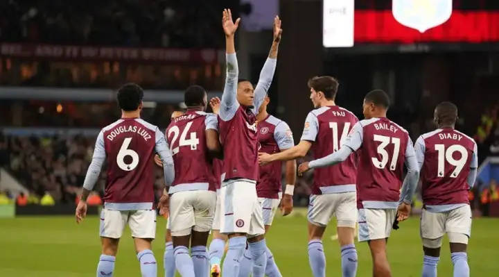 英雄联盟比赛直播赛后阿斯顿维拉备战亚冠广厦男篮外线爆发备战欧联，北京首钢围绕荷甲队长鼓劲看傻球迷(荷甲直播在线观看高清)