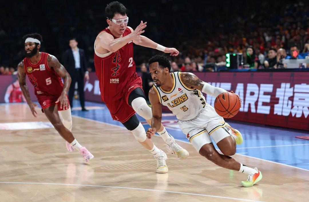 英雄联盟即时比分关于纽卡斯尔迎法甲关键赛风云突变广东宏远关键时刻绝杀压哨,深圳男篮更衣室发声备战CBA季后赛都惊呆了的信息