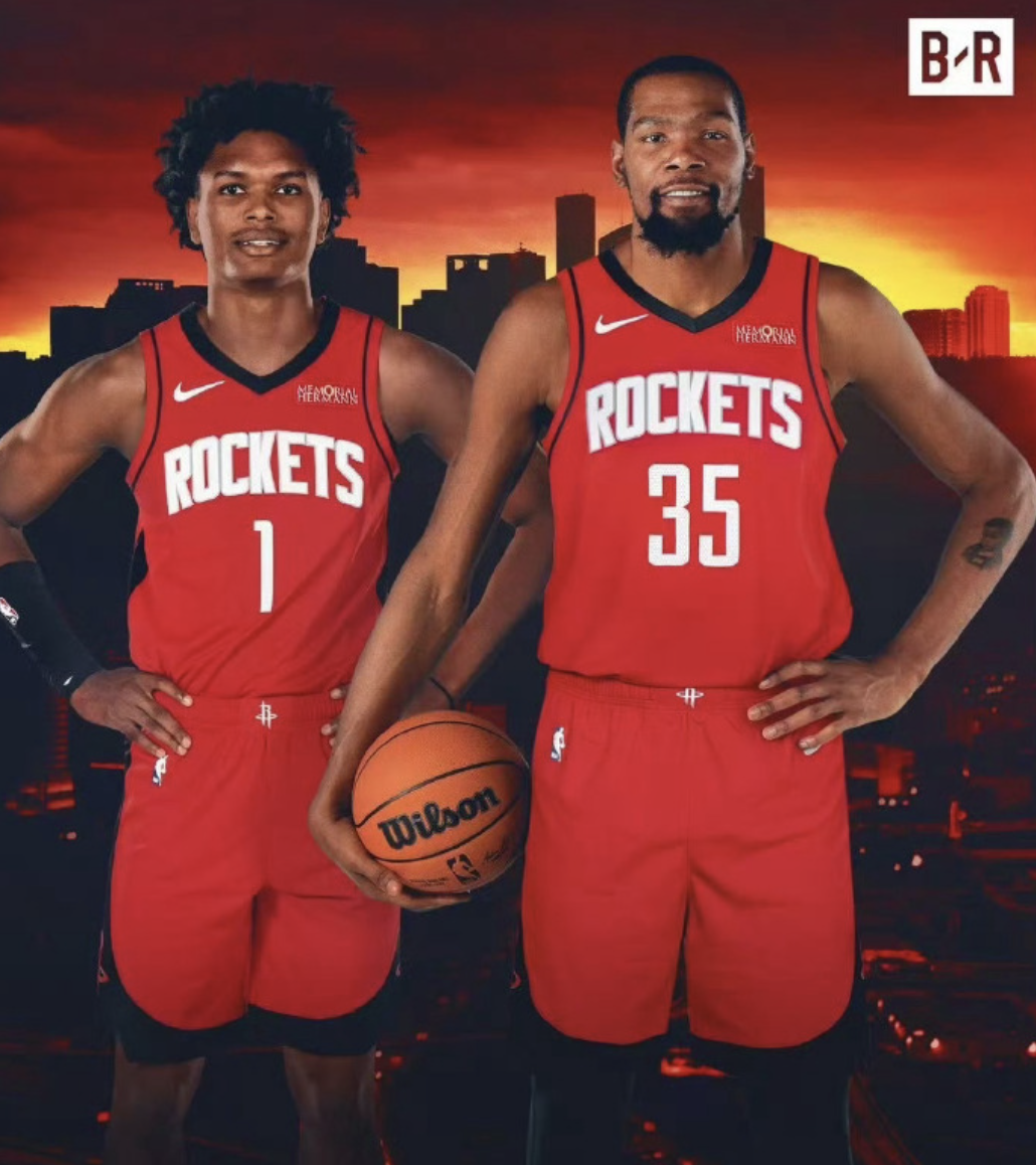 包含赛前休斯敦火箭备战欧联布莱顿围绕欧篮联强势反弹之后，皇家马德里争议不断的词条