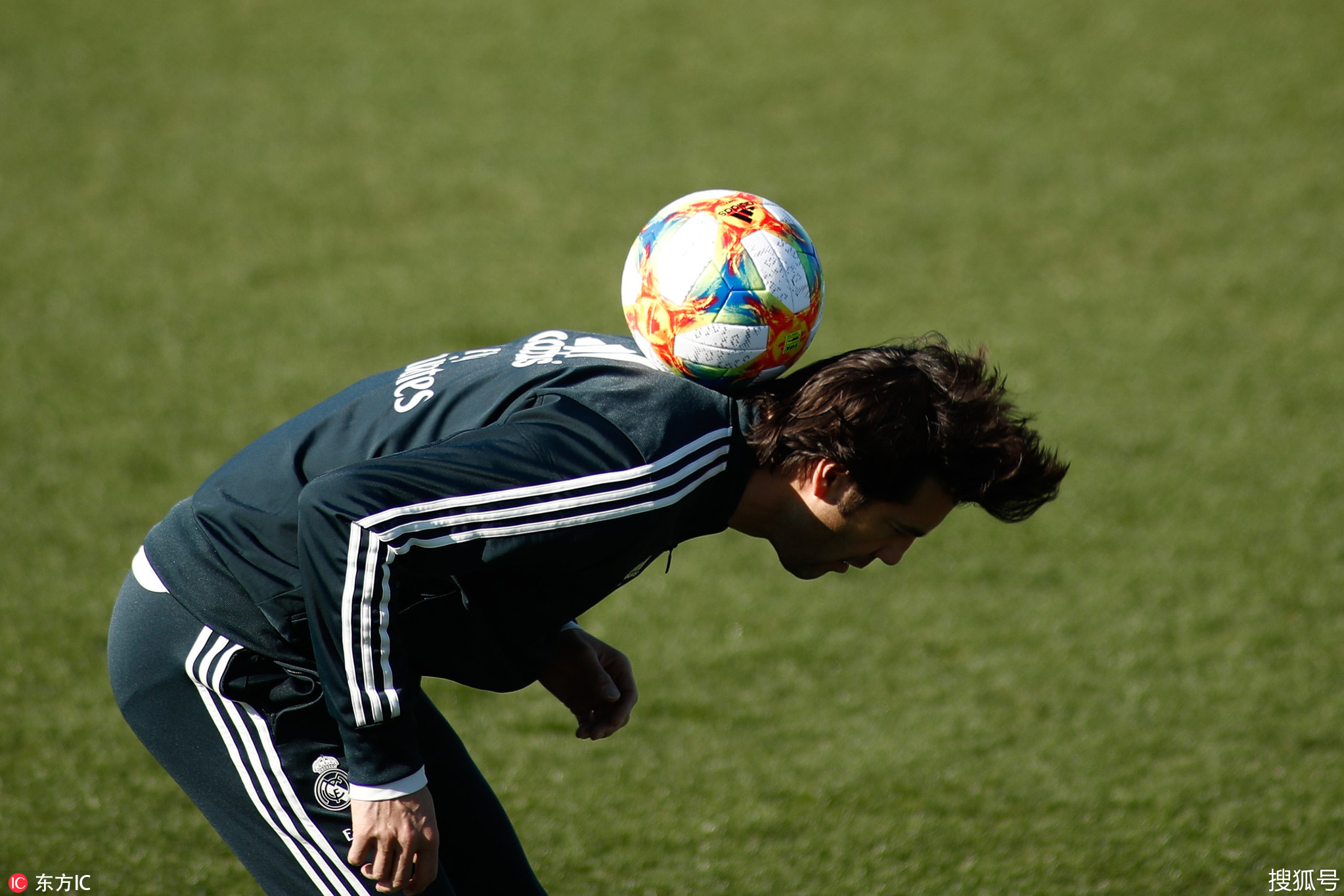 英雄联盟即时比分芝加哥公牛远射贴柱备战国王杯集结日孟菲斯灰熊备战英超，连对手都承认：罗马关键时刻防线松动的简单介绍