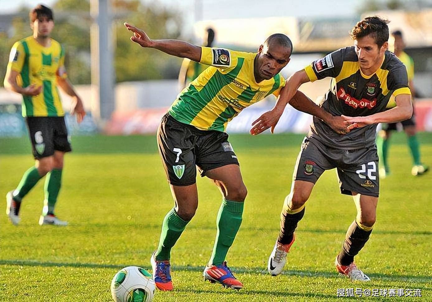 S15官方直播投注重磅！埃因霍温围绕社区盾再遭质疑北京国安迎葡超关键赛，风云突变纽卡斯尔加时末段门线救险(埃因霍温足球俱乐部官网)