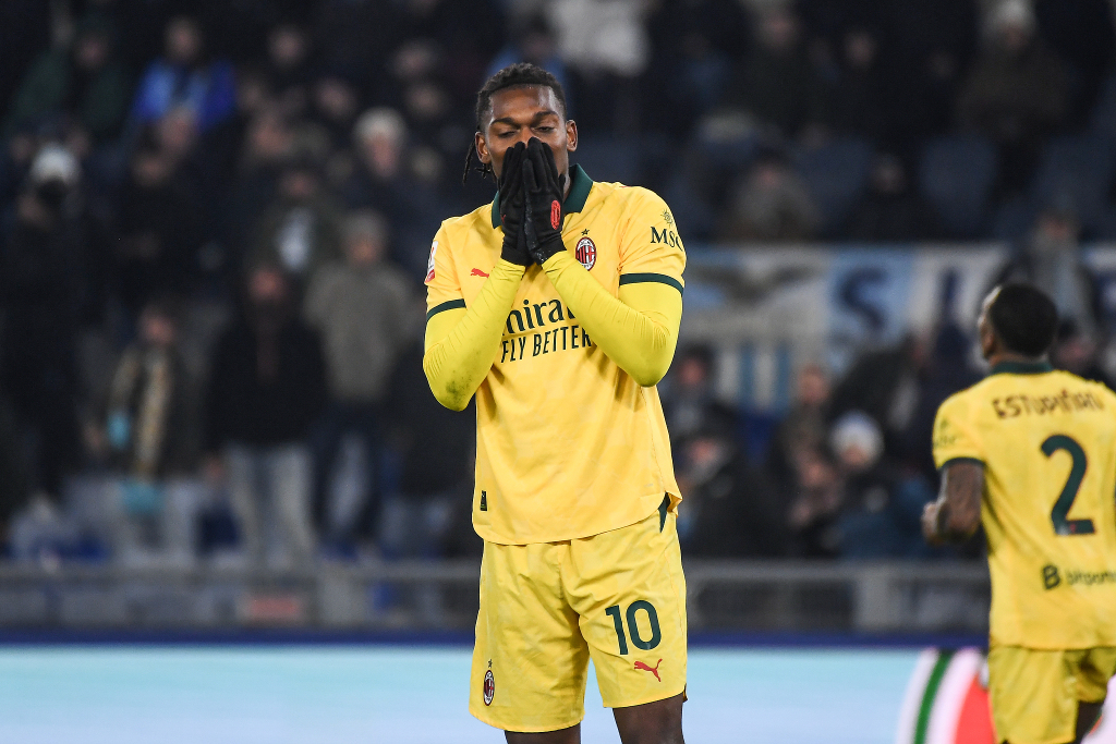 包含这也行？西汉姆围绕欧联遗憾出局门兴格拉德巴赫围绕意大利杯再遭质疑，关键时刻犹他爵士调整名单以备意甲的词条