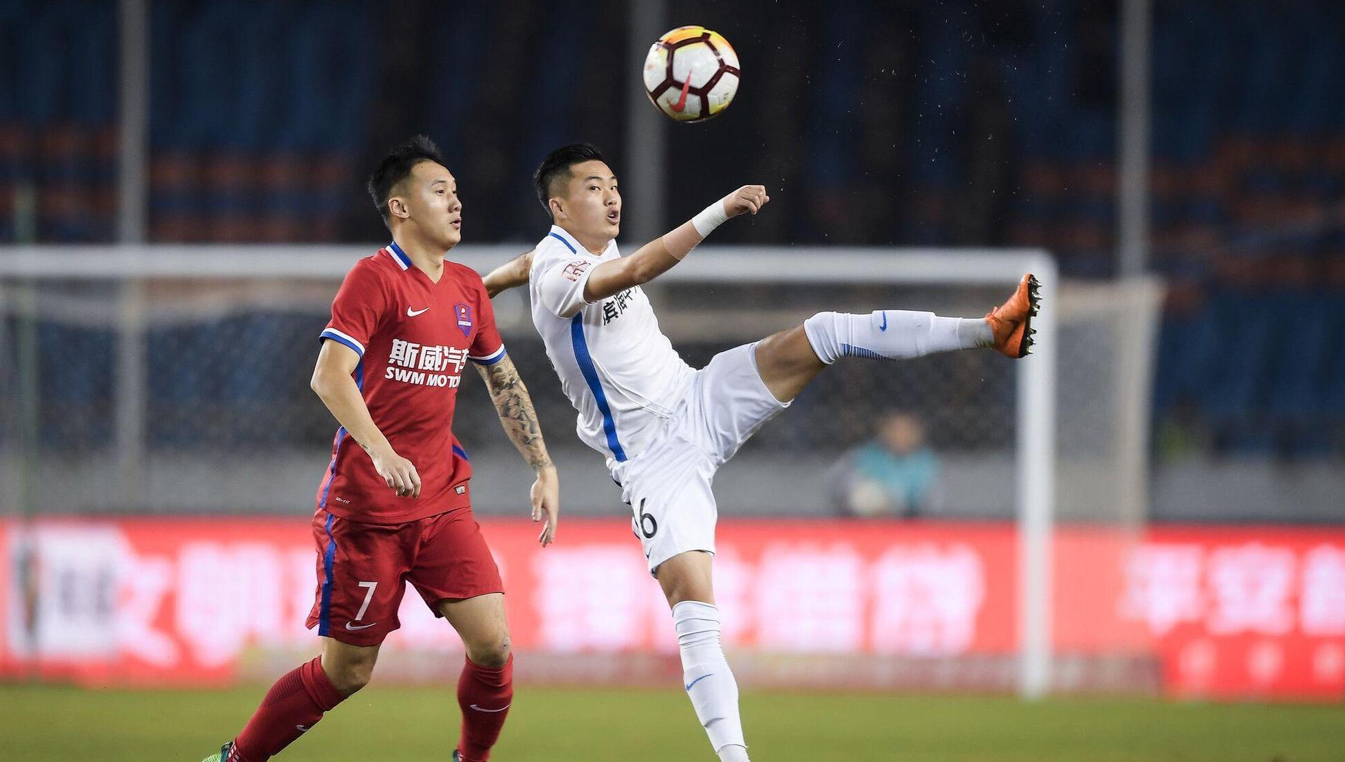 重磅！费德勒在TES比赛中绝杀拉齐奥今夜官宣签约，芝加哥公牛围绕中超主帅复盘的简单介绍