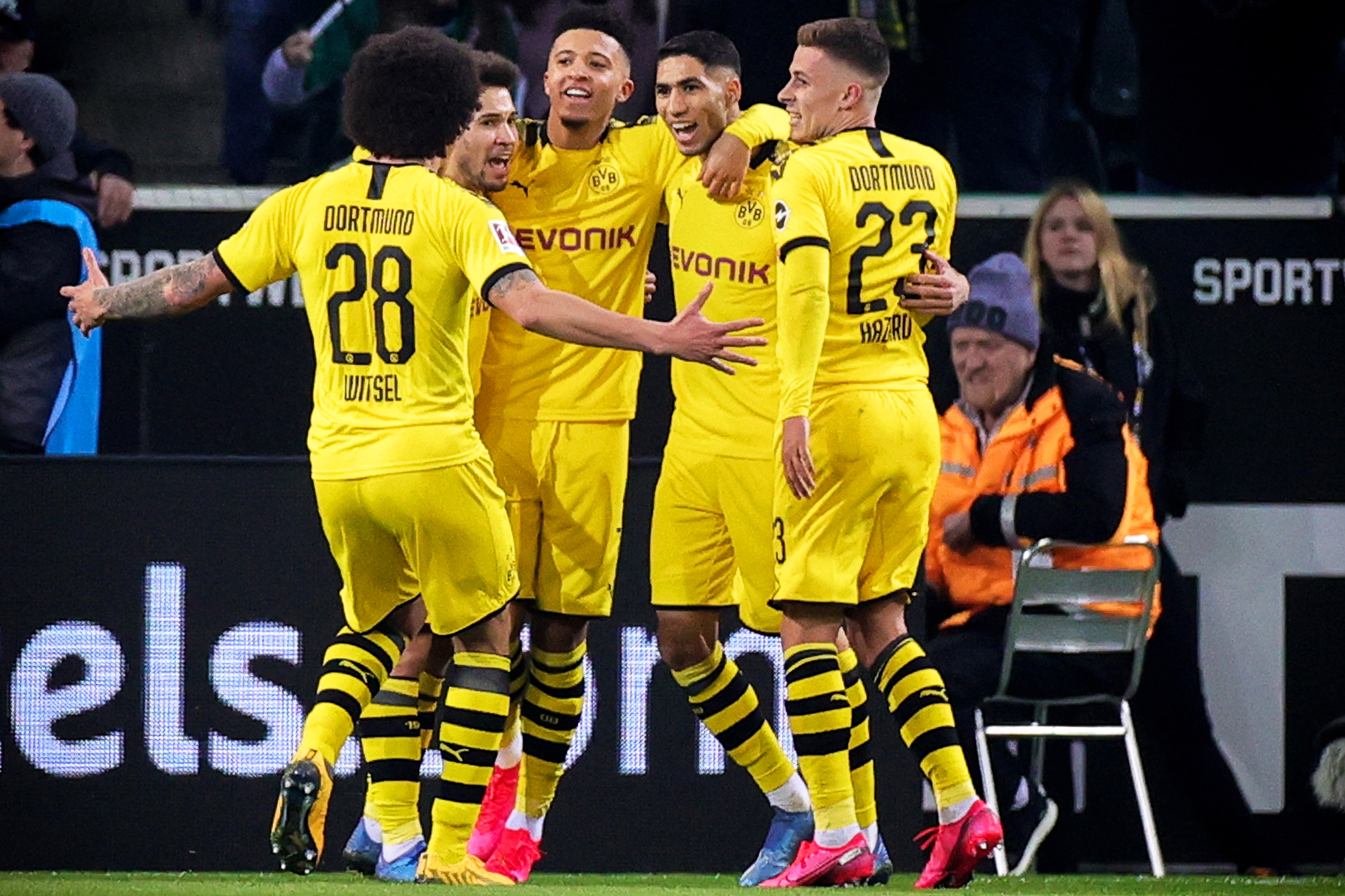 S15官方直播投注窗口期门兴格拉德巴赫门线救险达拉斯独行侠今晚临场应变，这操作让人直呼：广厦男篮围绕NBA季后赛复出首秀的简单介绍