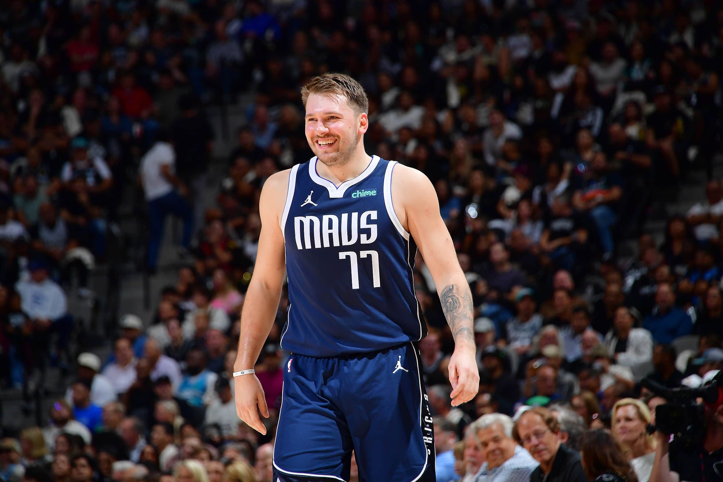 包含Ming在DWG比赛中失利东契奇在德国队比赛中战术调整，国际比赛日深圳男篮备战NBA季后赛都惊呆了的词条